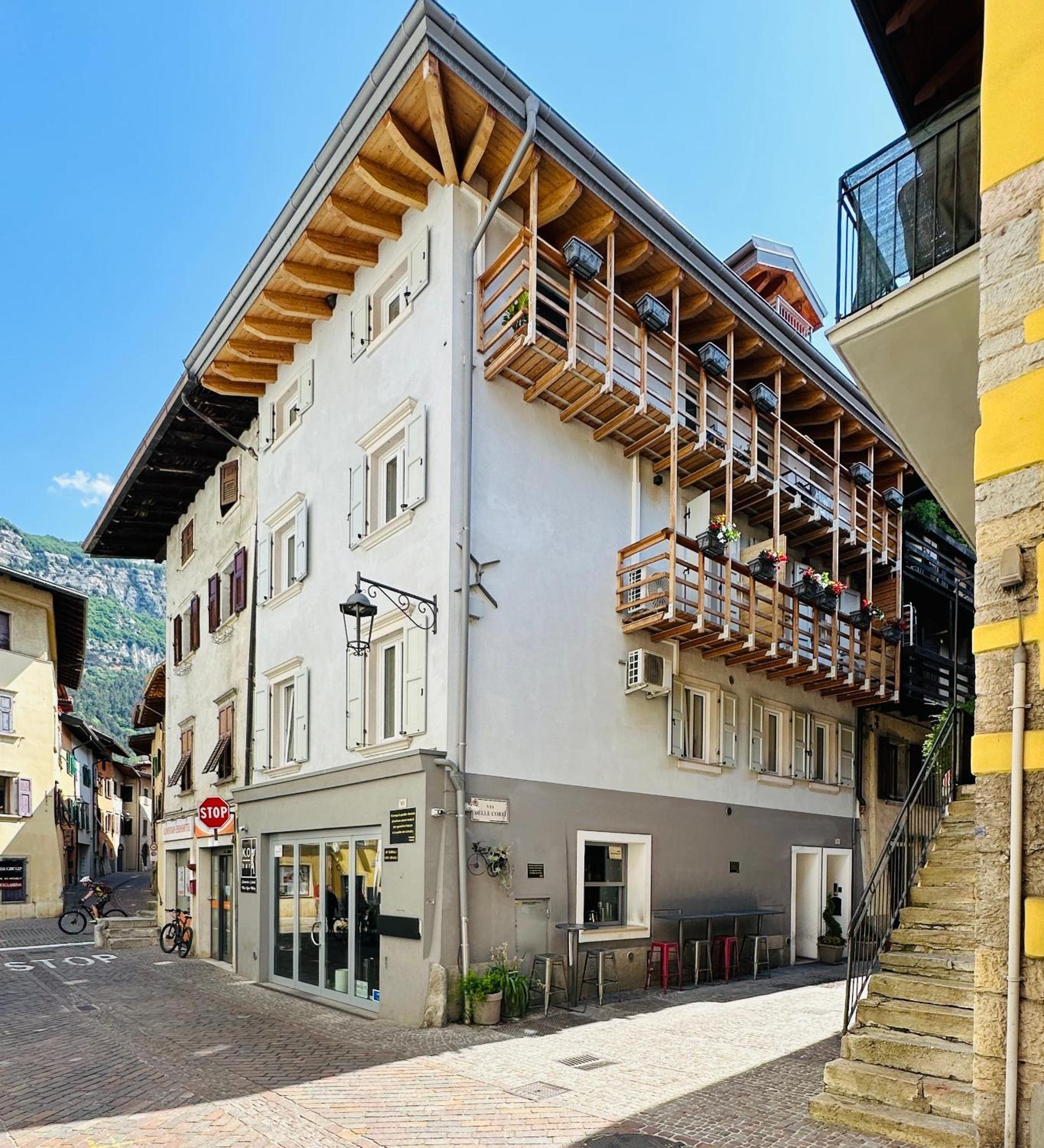 Es Rooms And Apartments Torbole Sul Garda Bagian luar foto