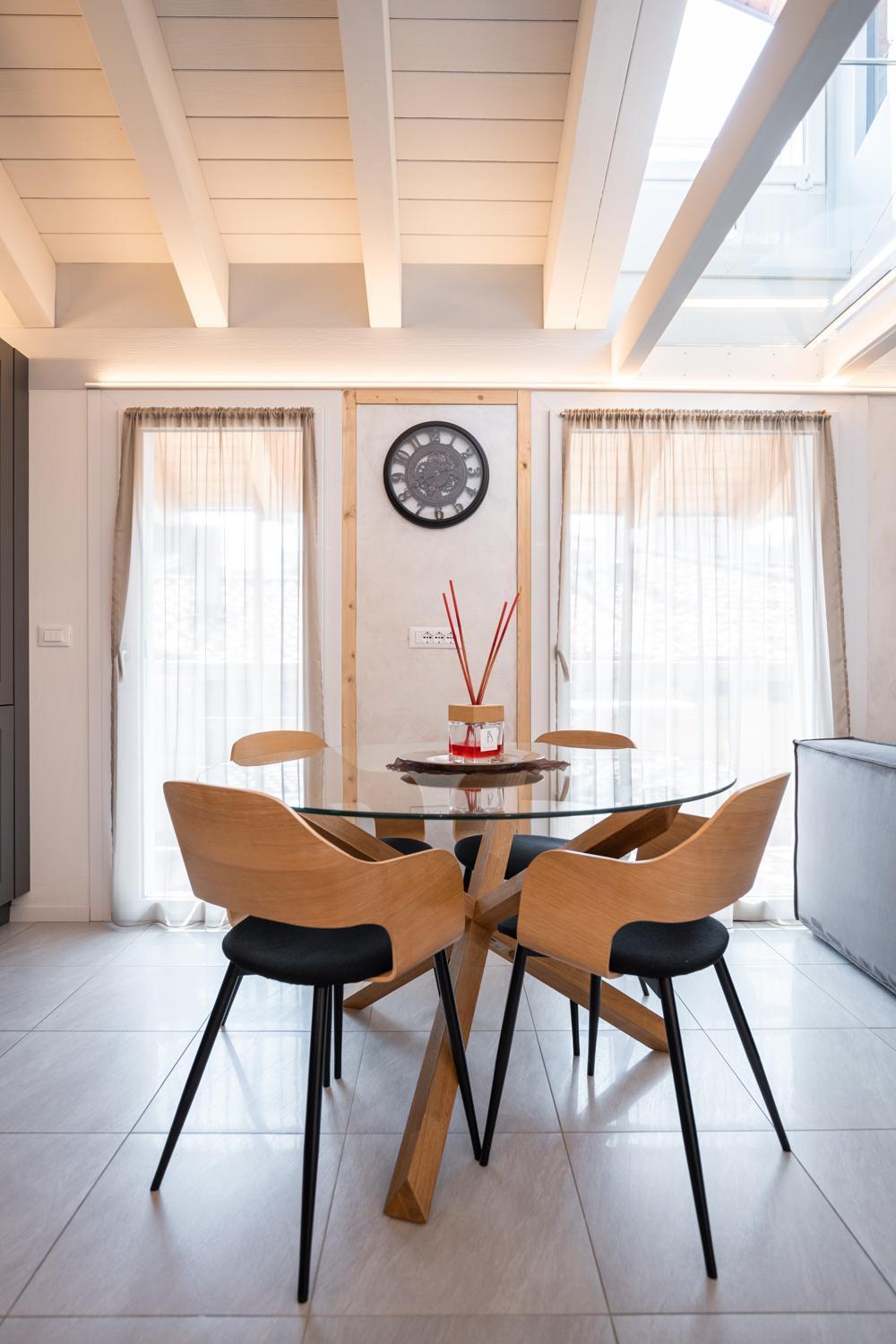 Es Rooms And Apartments Torbole Sul Garda Bagian luar foto