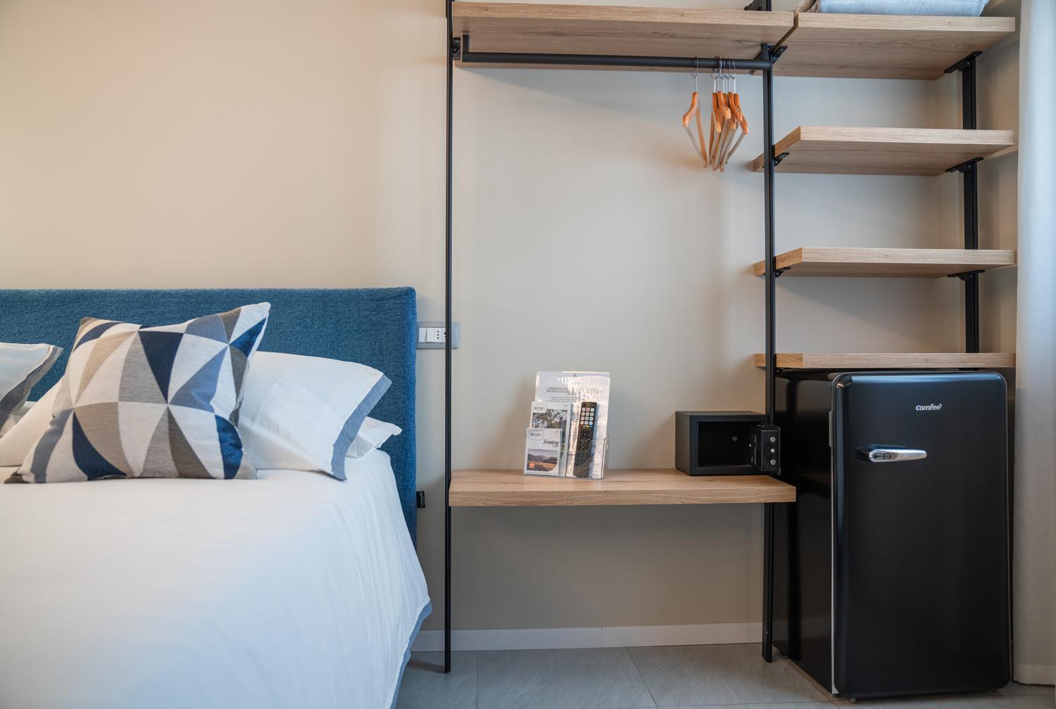 Es Rooms And Apartments Torbole Sul Garda Bagian luar foto