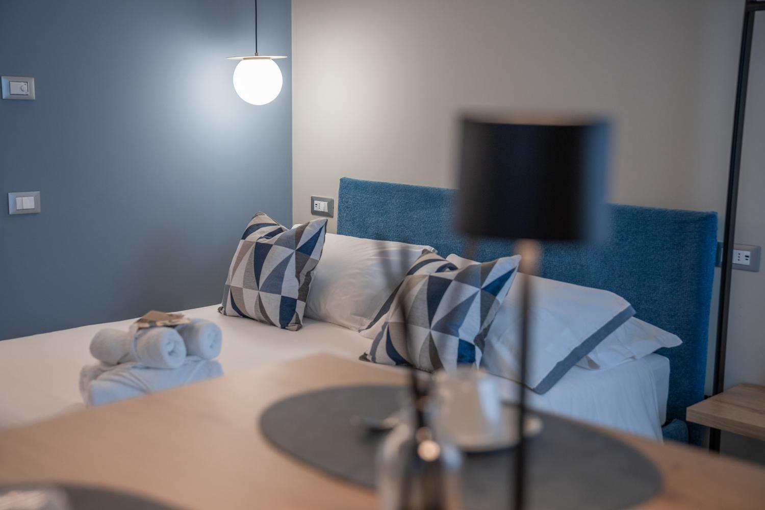 Es Rooms And Apartments Torbole Sul Garda Bagian luar foto
